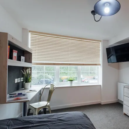 Rent this 4 bed house on Granby Street Car Park in Devonshire Lane, Loughborough