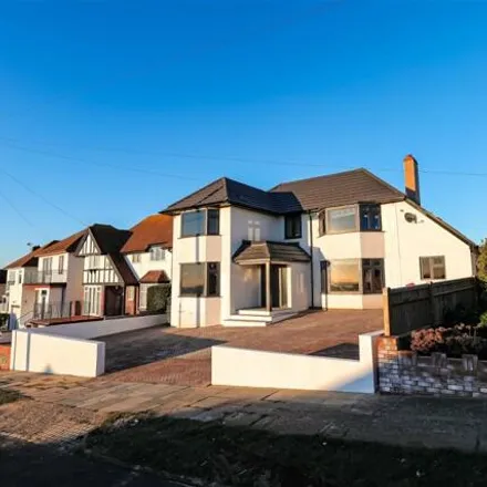 Image 3 - Rodmell Avenue, Brighton, BN2 8LT, United Kingdom - House for sale