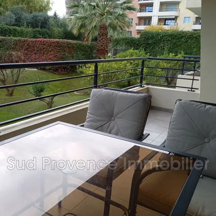 Rent this 1 bed apartment on Place du Général de Gaulle in 06600 Antibes, France