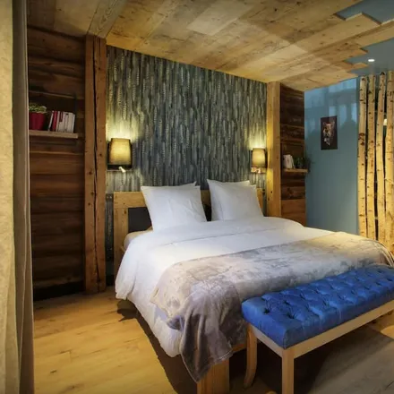 Rent this 5 bed house on 74130 Glières-Val-de-Borne