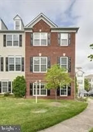 Rent this 3 bed house on 5039 Cool Fountain Lane in Centreville, VA 20120