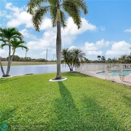 Image 2 - 1598 Southwest 187th Terrace, Pembroke Pines, FL 33029, USA - House for sale