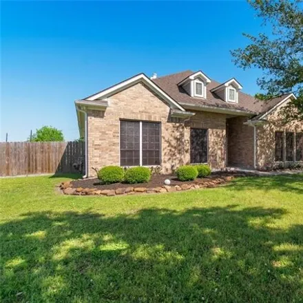 Image 3 - 3022 Demi Lane, Baytown, TX 77523, USA - House for sale