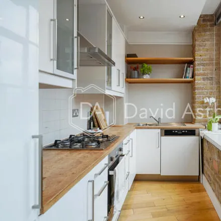 Image 2 - Thrawl Street, Londres, Great London, N/a - Apartment for rent