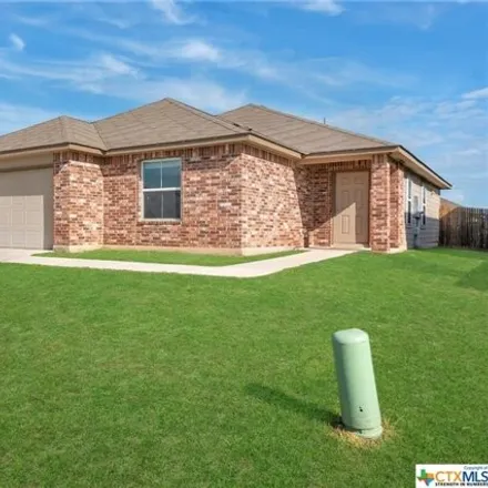 Image 2 - 1550 Doncaster Drive, Seguin, TX 78155, USA - House for sale