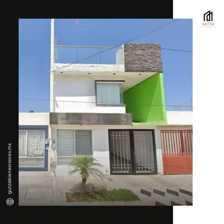 Rent this 5 bed house on Calle 8a. de los Nardos in Fraccionamiento Hacienda de los Morales, 78343 Los Gómez