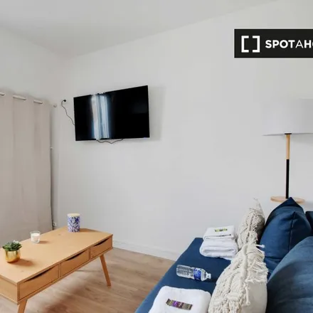 Image 9 - 10 Rue de Sfax, 75116 Paris, France - Apartment for rent