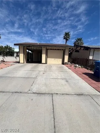 Rent this 3 bed house on 4500 Via San Marco in Paradise, NV 89103