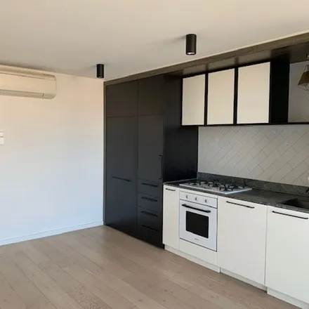 Image 3 - 20 Shamrock Street, Abbotsford VIC 3067, Australia - Apartment for rent