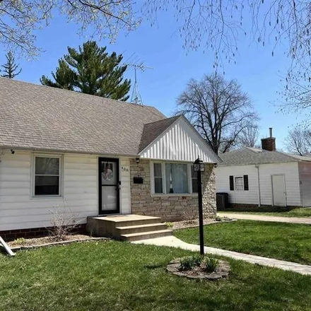 Buy this 3 bed house on 462 Jason Avenue in Iowa Falls, IA 50126