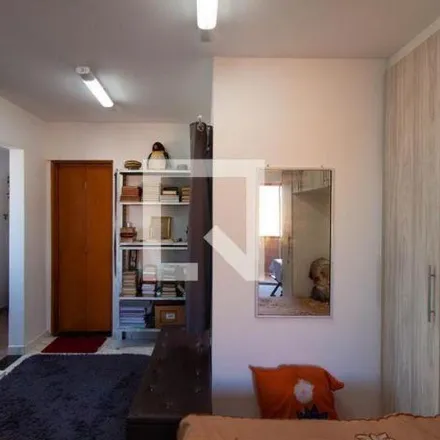 Buy this 1 bed apartment on Rua Caxirim in Vila Alpina, São Paulo - SP