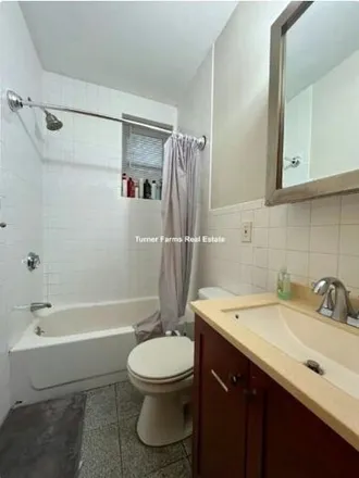 Image 8 - 10 Moreland Street, Boston, MA 02119, USA - Apartment for rent