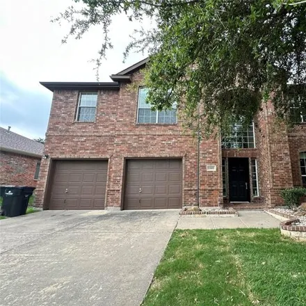 Buy this 5 bed house on 11801 Kingsville Drive in Frisco, TX 75035