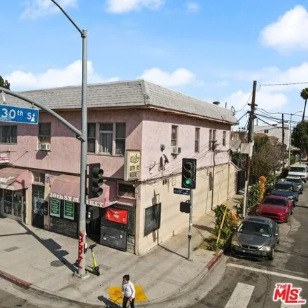 Image 2 - 415 East 30th Street, Los Angeles, CA 90011, USA - House for sale