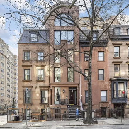 Rent this 6 bed townhouse on 132 East 36th Street in New York, NY 10016