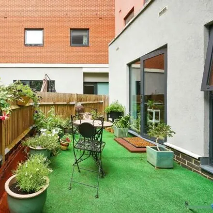 Image 2 - Radnor House, Londres, London, Sw16 - Apartment for sale