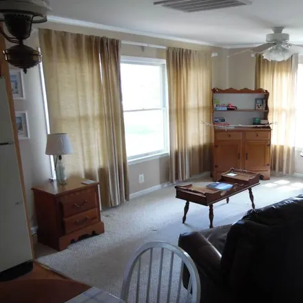 Image 2 - East Tawas, MI - House for rent