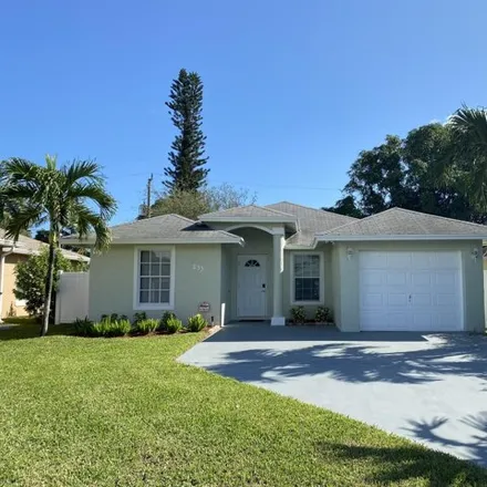 Rent this 3 bed house on 271 Northwest 5th Avenue in Delray Beach, FL 33444