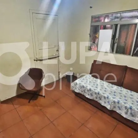 Buy this 6 bed house on Rua Crisciúma 440 in Vila Medeiros, São Paulo - SP