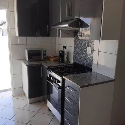 Image 2 - unnamed road, Lakefield, Benoni, 1461, South Africa - Apartment for rent