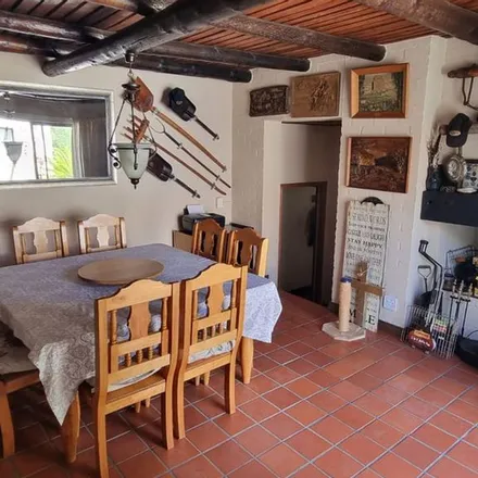 Rent this 4 bed apartment on Koch in Krigeville, Stellenbosch Local Municipality