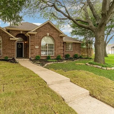 Buy this 3 bed house on 3305 Sunlight Dr in Rowlett, Texas