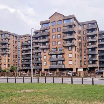 Buy this 2 bed apartment on Carlton Mansions in Birkbeck Court, Weston-super-Mare