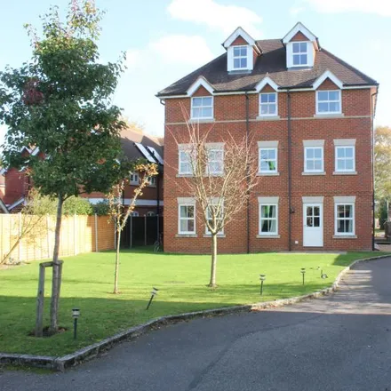 Rent this 2 bed apartment on Gosden House in 19 Claremont Avenue, Old Woking