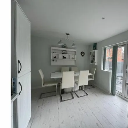 Image 2 - Canary Quay, Eastbourne, BN23 5UT, United Kingdom - Townhouse for sale