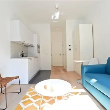 Rent this 1 bed apartment on Rue d'Écosse - Schotlandstraat 12 in 1060 Saint-Gilles - Sint-Gillis, Belgium