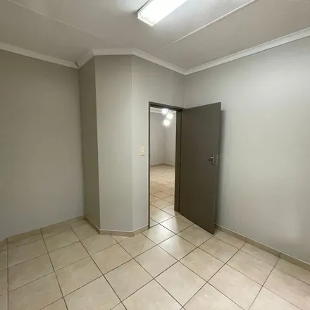 Image 4 - Alan Road, Eldoraigne, Centurion, 0014, South Africa - Apartment for rent
