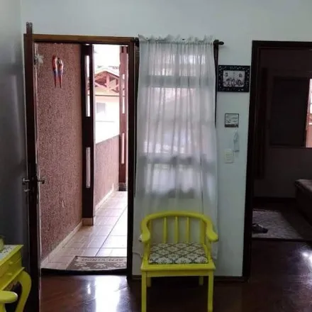 Buy this 3 bed house on Rua Oscar Tompson in Mogi Moderno, Mogi das Cruzes - SP