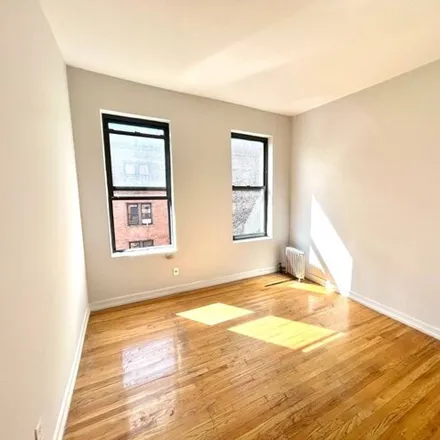 Rent this 3 bed house on 551 West 172nd Street in New York, NY 10032