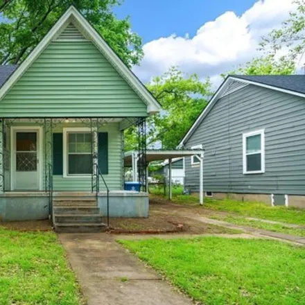 Buy this 2 bed house on 273 West Murray Street in Denison, TX 75020