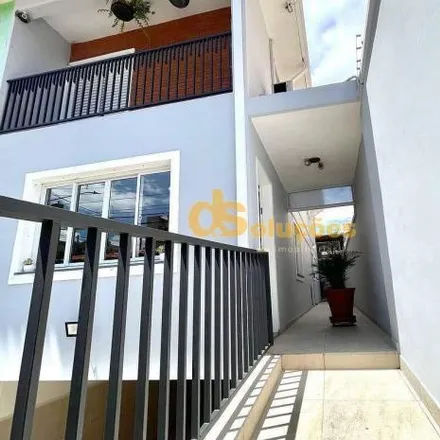 Buy this 3 bed house on Rua Nem de Barros in Vila Mazzei, São Paulo - SP