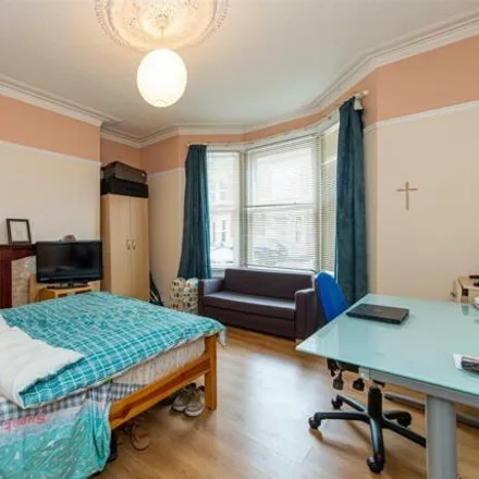 Image 8 - Tavistock Road, Newcastle upon Tyne, NE2 3JA, United Kingdom - Room for rent