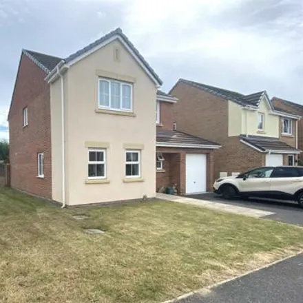 Buy this 4 bed house on Cwrt Lando in Pembrey, SA16 0YE