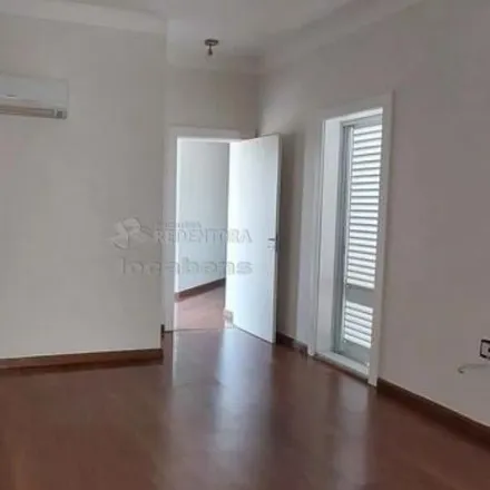 Rent this 4 bed house on Avenida Doutor José de Castro Duarte in Jardim Maracanã, São José do Rio Preto - SP