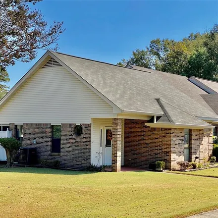 Buy this 3 bed house on 963 Peachtree Street in Prattmont, Prattville