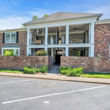 Buy this 3 bed condo on Georgetown in Green Hills, Nashville-Davidson