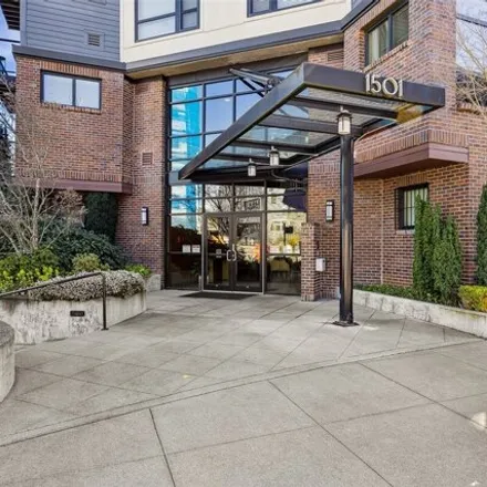 Buy this 2 bed condo on 1535 Tacoma Avenue South in Tacoma, WA 98402