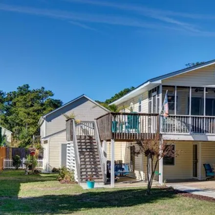Buy this 3 bed house on 406 West Ocean Acres Drive in Kill Devil Hills, NC 27948
