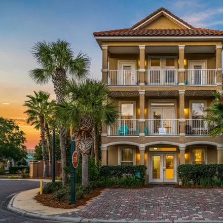 Buy this 6 bed house on 4557 Village Way in Destin, FL 32541