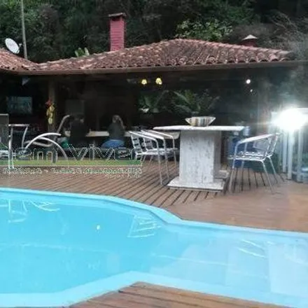 Buy this 6 bed house on Alameda Serra da Mantiqueira in Vila Del Rey, Nova Lima - MG