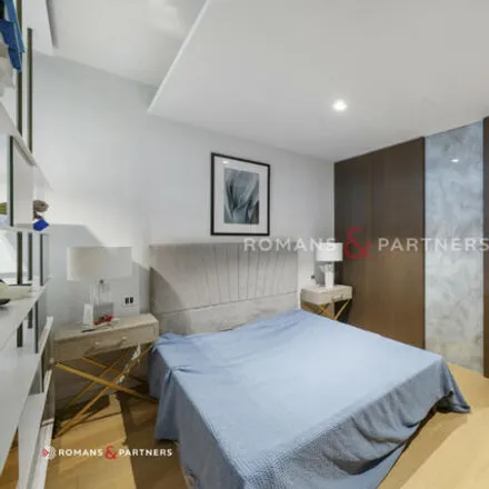Image 3 - Thirty Casson Square, Sutton Walk, South Bank, London, SE1 7GT, United Kingdom - Apartment for sale
