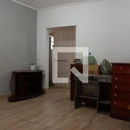 Rent this 2 bed house on Rua Manuel Martins Collaço in Jardim D'Abril, São Paulo - SP