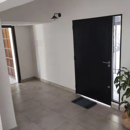 Buy this 4 bed house on Luis Pasteur 304 in Zona Centro Godoy Cruz, 5501 Distrito Ciudad de Godoy Cruz