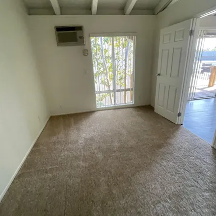 Rent this 1 bed room on 463 Fair Drive in Costa Mesa, CA 92626