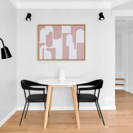 Image 9 - 27 Avenue du Maine, 75015 Paris, France - Apartment for rent