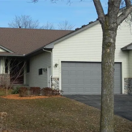 Rent this 3 bed house on Rocky Branch Elementary School in Jefferson Street, River Falls